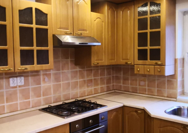 PRENAJATÉ - 7 izbový rodinný dom  v BERNOLÁKOVE, Hlavná ulica.