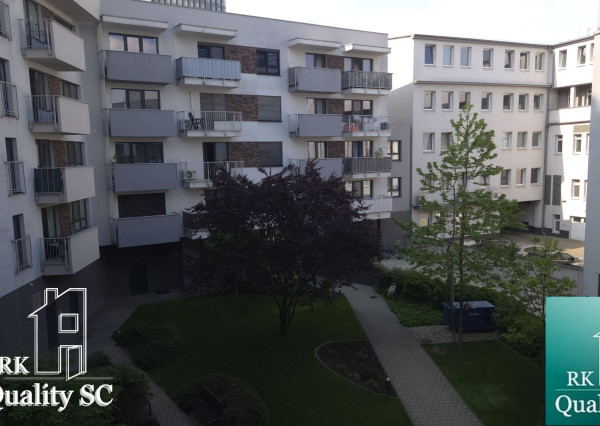 PREDANÉ - Bratislava II - Ružinov - Nivy - NA PREDAJ 1 izbový priestranný byt + garáž v polyfunkčnom dome MEINL RESIDENCE