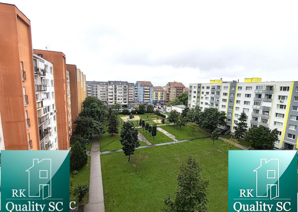 SENEC - EXKLUZÍVNE IBA U NÁS - NA PREDAJ 3 IZBOVÝ BYT V CENTRE MESTA - ul. Hurbanova - pri pešej zóne