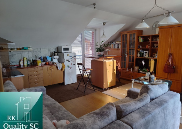 NA PRENÁJOM - krásny 1 izbový byt zariadený s terasou v tehlovom dome v tichej lokalite v SENCI