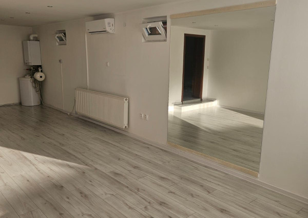 SENEC – NA PRENÁJOM obchodný priestor - kancelária - salón, na Lichnerovej ulici v centre mesta